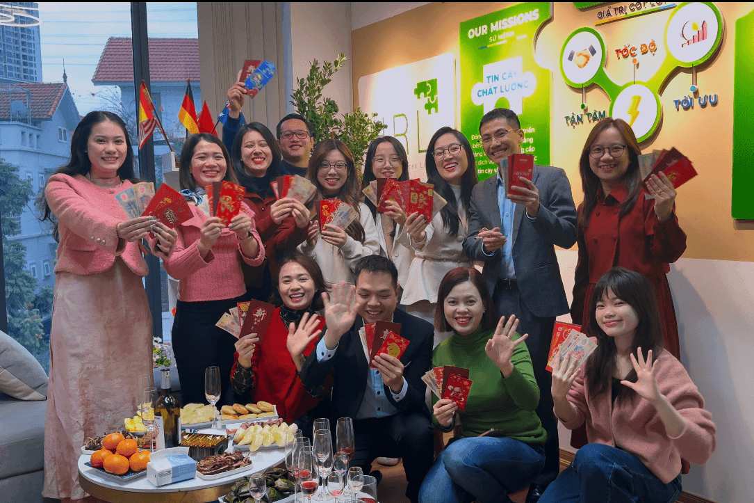 Mừng Xuân Ất Tỵ 2025