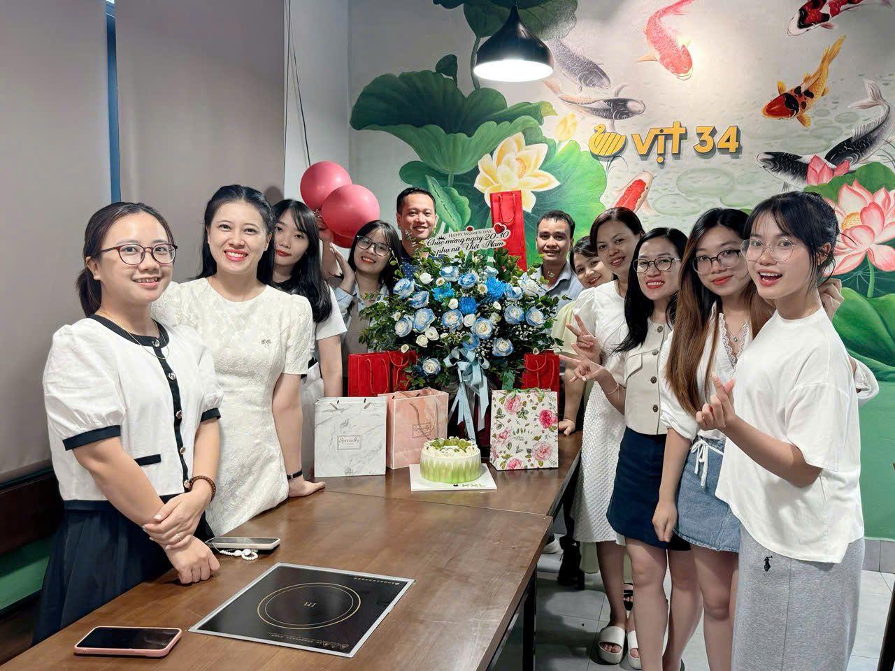 Tổ chức 20/10 dành cho chị em HRL